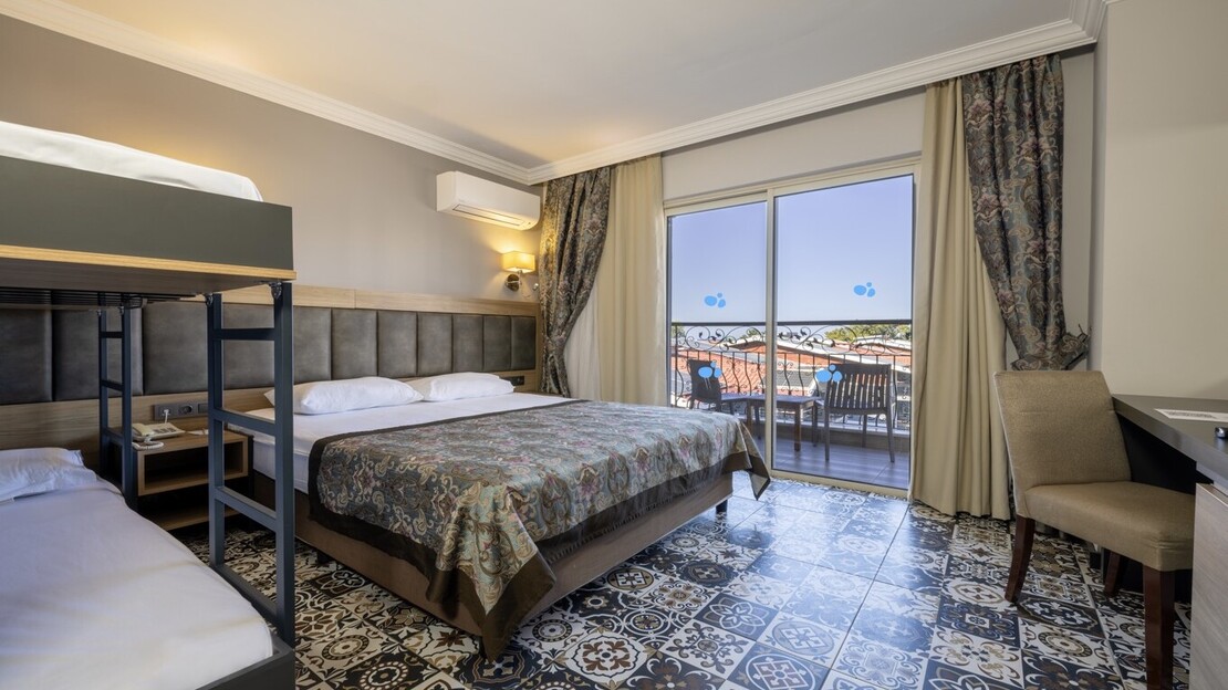 Crystal Aura Beach Resort & Spa